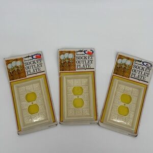 Vintage 70's Decorator Outlet Plate Ivory Floral Raised 2 Gang Hong Kong Retro